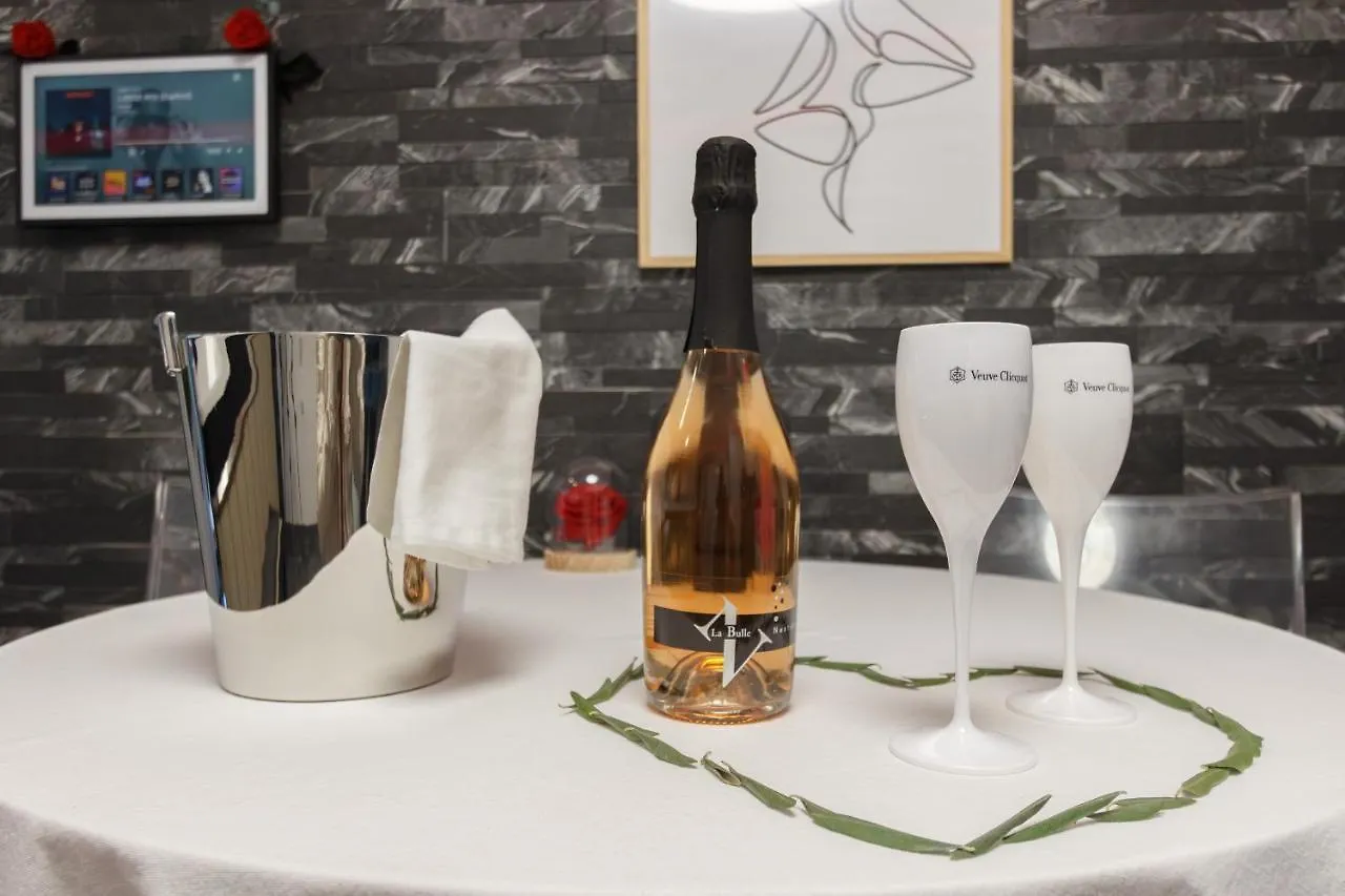 Casa Amor & Spa, Appartement Suite Jacuzzi & Piscine Chauffee Montfort-sur-Argens